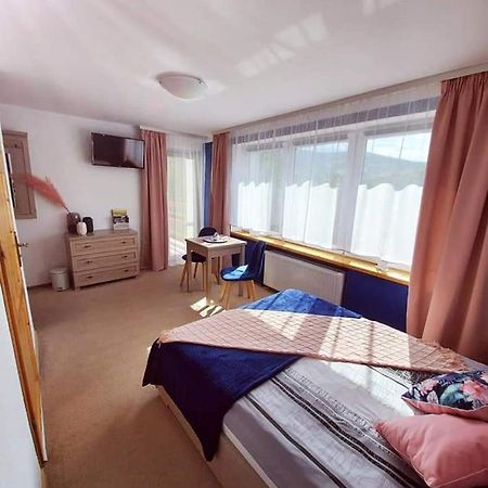Pokoje Goscinne "Trudzin-Ski" Świeradów-Zdrój Buitenkant foto